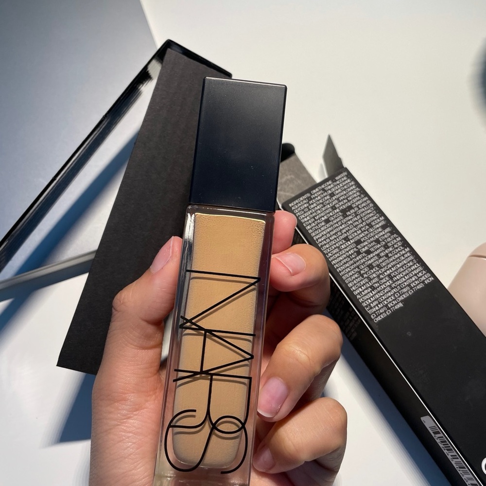 Nars Radiant Foundation